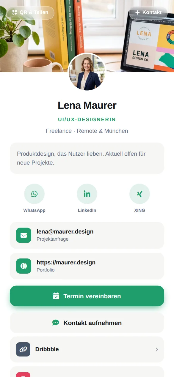 Beispielkarte auf dem Handy: Lena Maurer, UI/UX-Designerin