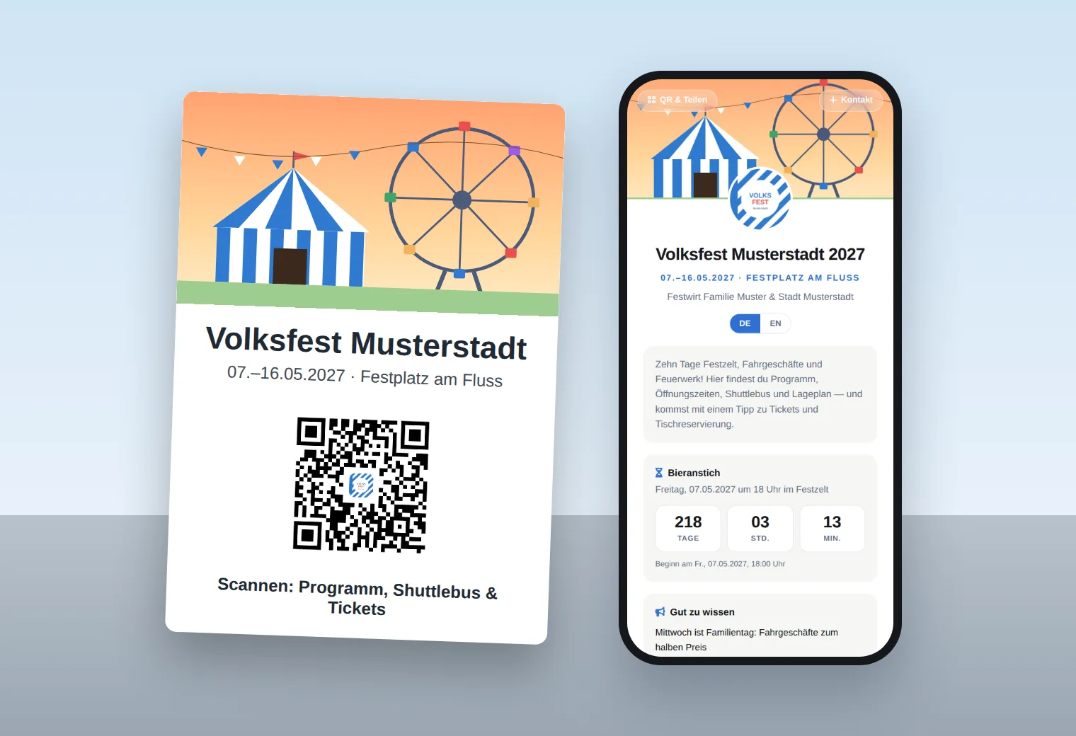 Plakat „Volksfest Musterstadt“ mit QR-Code an einer Bushaltestelle, daneben ein Handy mit der geöffneten Festseite
